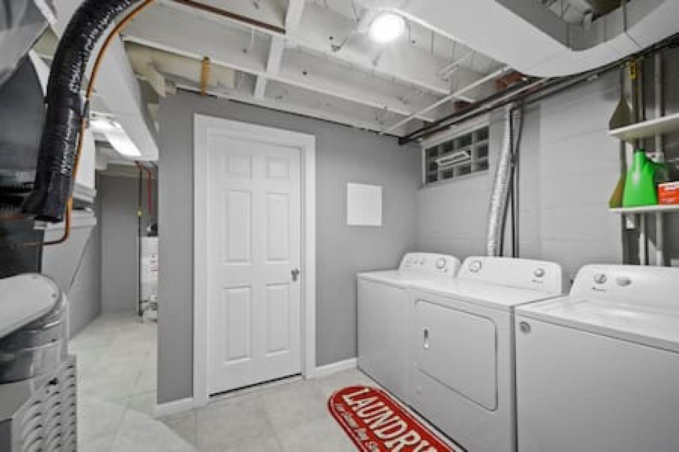 Urban Elegance Retreat In Downtown Rochester Esterno foto