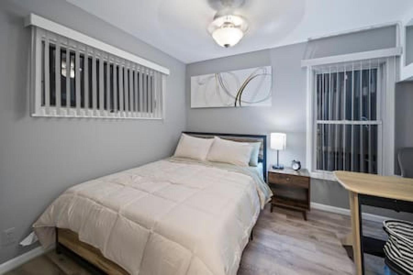 Urban Elegance Retreat In Downtown Rochester Esterno foto